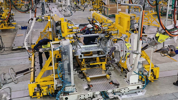 Thêm loạt công nghệ mới xuất hiện trong nhà máy Mercedes-Benz ở Việt Nam - 8