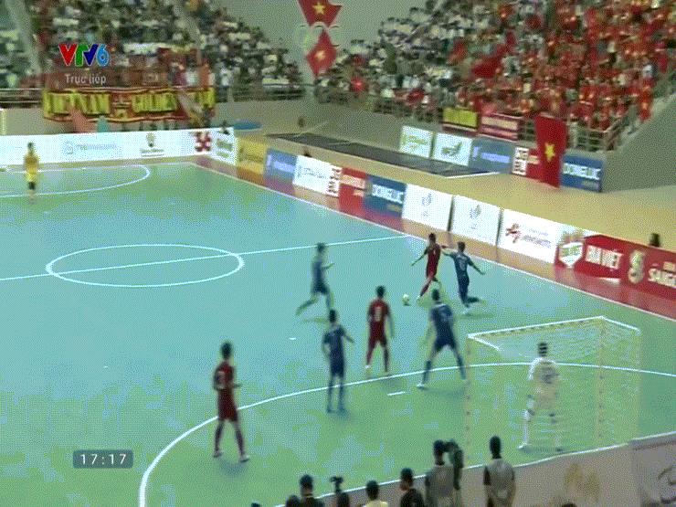 Video bóng đá futsal ĐT Việt Nam - Thái Lan: Bừng tỉnh hiệp 2, tiếc nuối cột dọc (SEA Games 31)