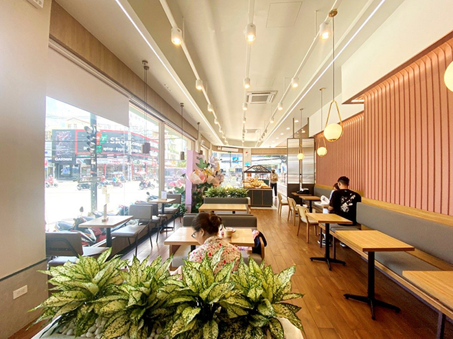 TOUS les JOURS Nguyễn Thị Thập - tiệm bánh xinh đẹp giữa lòng Quận 7 - 2