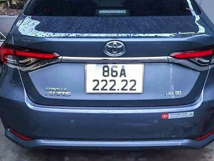 Toyota Corolla Altis biển ngũ quý 2 có giá bao nhiêu?