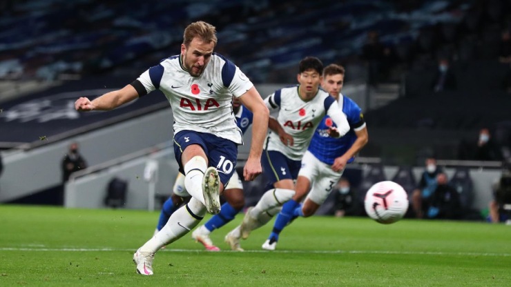 Sở hữu thống kê cực tệ trên chấm đá phạt,&nbsp;đã đến lúc Harry Kane nhường lại "đặc quyền" này cho Son Heung Min?