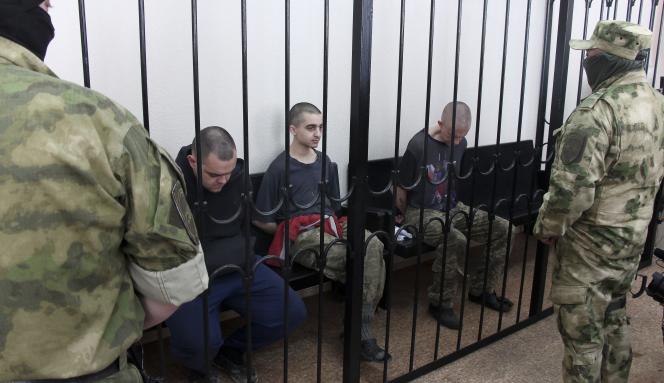 Hai công dân Anh bị phe ly khai thân Nga tuyên án tử hình ngày 9.6.