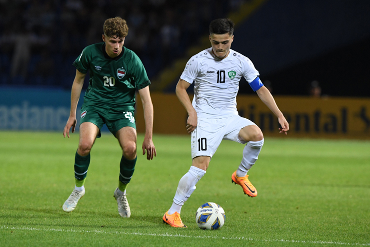 U23 Uzbekistan chơi rất hay dù phải thi đấu với 10 người từ rất sớm