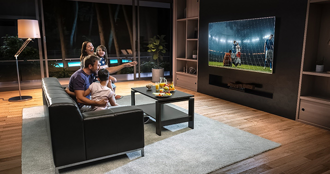 TV có kích thước màn hình lớn giúp trải nghiệm nghe nhìn tốt hơn vì nhiều “đất” để hiển thị khung hình và chất lượng âm thanh.