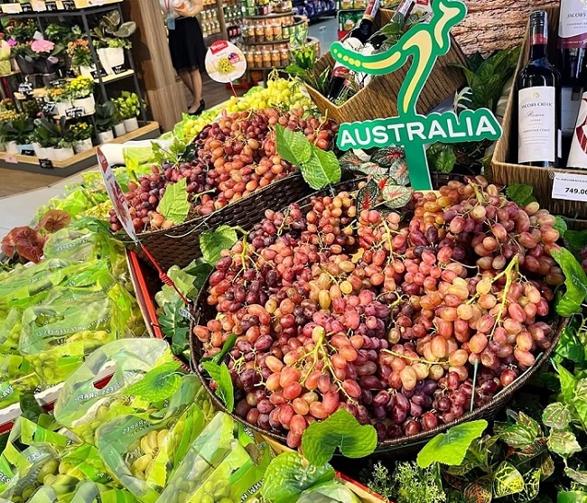 Hoa quả Úc dội chợ Việt với giá siêu rẻ