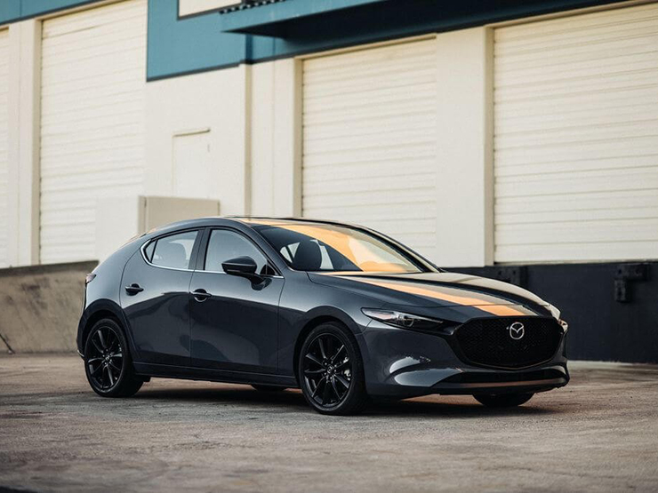 Giá xe Mazda3 niêm yết và lăn bánh tháng 6/2022