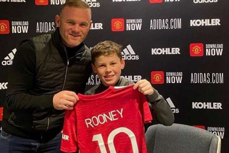 Con trai Rooney lập kỷ lục ghi bàn cho MU, sút tung lưới Man City & Liverpool