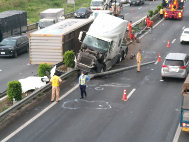 Vụ tai nạn khiến tuyến cao tốc TP HCM – Trung Lương kẹt xe hơn 3 giờ