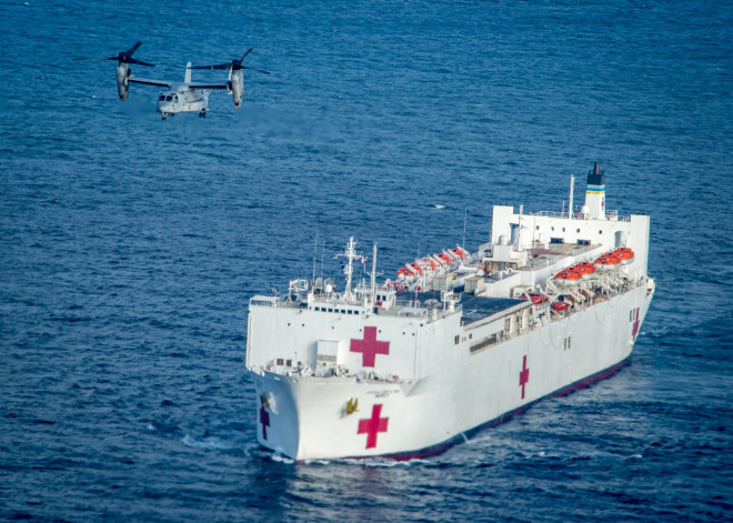 Tàu bệnh viện USNS Mercy