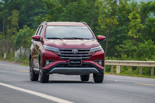 Giá xe Toyota Rush tháng 6/2022, giảm 10% phí BHVC và ưu đãi lãi suất vay - 4