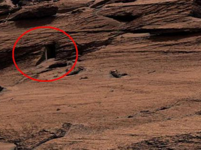 NASA tuyên bố: Cánh cửa bí ẩn trên Sao Hỏa là ”lối vào quá khứ cổ đại”