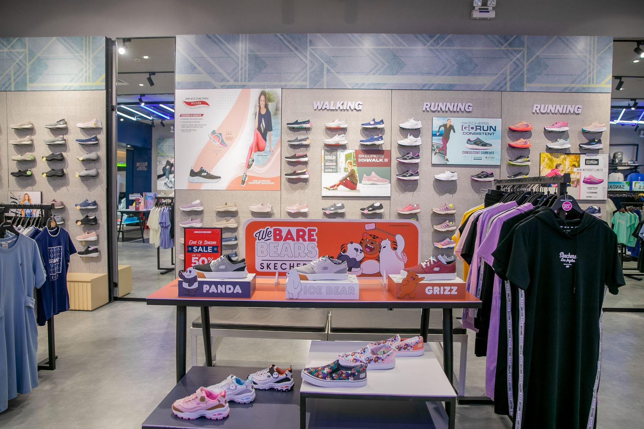 Skechers cheap crescent mall