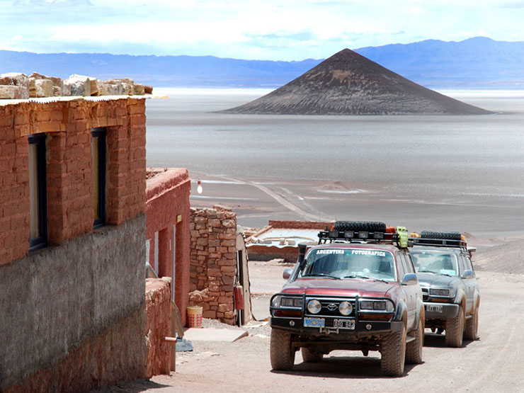 15. Bạn chỉ có thể đến Cono de Arita bằng ô tô từ thành phố Salta di chuyển 600 km (khoảng 12 giờ).
