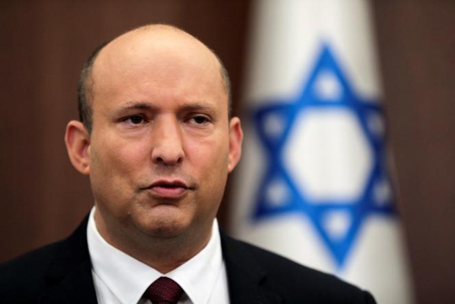 Thủ tướng Israel Naftali Bennett có động thái chính trị gây bất ngờ, theo CNN. Ảnh: Reuters