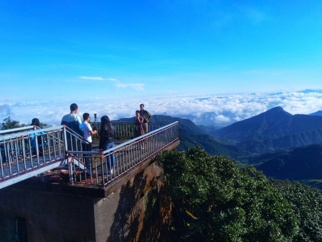 Chuyện tình băng trên đỉnh Mẫu Sơn - 2