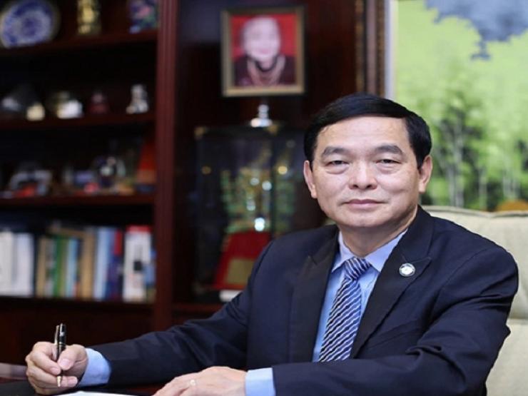 Chủ tịch Tập đoàn Hòa Bình Lê Viết Hải chi trăm tỷ đỡ giá cổ phiếu
