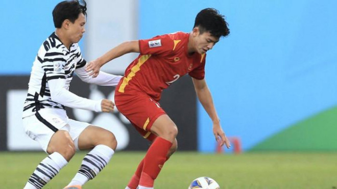 Vì sao &#34;vua kiến tạo&#34; của U23 Việt Nam không thể thi đấu tại V-League? - 1