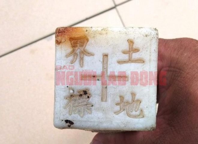 Thông tin mới nhất vụ cọc nhựa chữ Trung Quốc nghi dạt vào bờ biển Khánh Hòa - hình ảnh 1