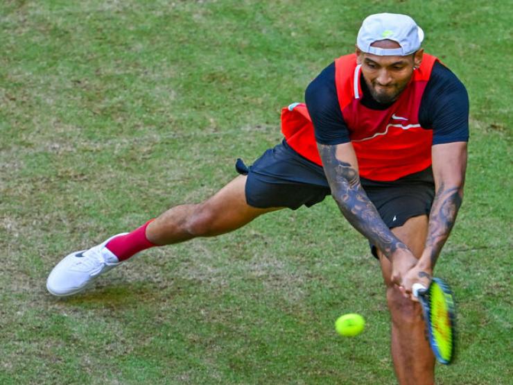 Halle Open & Queen’s Club Championships: Kyrgios bị loại, á quân Wimbledon vào chung kết