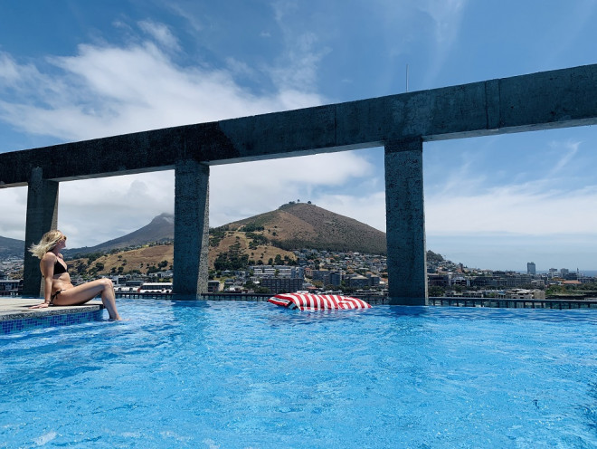 Top bể bơi trên tầng thượng khách sạn tuyệt nhất thế giới - 7