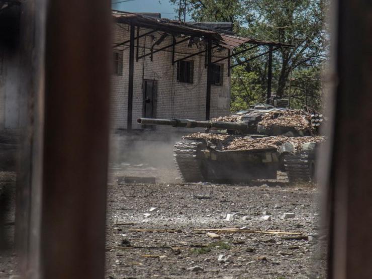 Nga tuyên bố vây chặt 2.000 binh sĩ Ukraine ở Lugansk