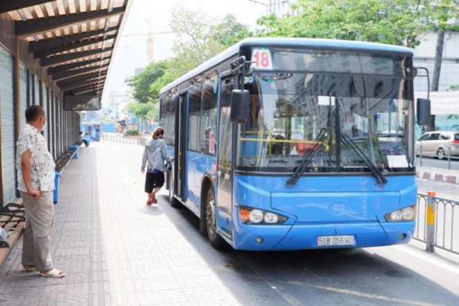 Trung tâm Quản lý giao thông công cộng (Trung tâm) đã phát động toàn thể viên chức, người lao động cùng tham gia sử dụng phương tiện công cộng 2 lần/tuần bằng ứng dụng Go!Bus. Ảnh: ĐT.