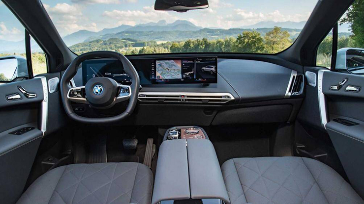 5. BMW iX
