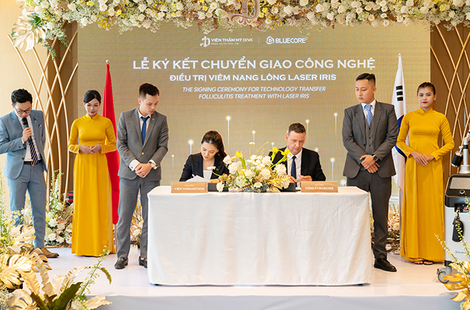 Viện thẩm mỹ DIVA cùng công ty Bluecore Hàn Quốc tiến hành ký kết chuyển giao công nghệ Laser Iris.
