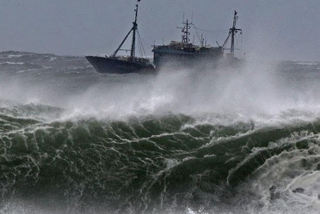 Áp thấp nhiệt đới hình thành trên Biển Đông, khả năng mạnh thành bão