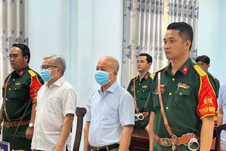 'Út trọc' Đinh Ngọc Hệ lãnh thêm 5 năm tù vụ trốn thuế