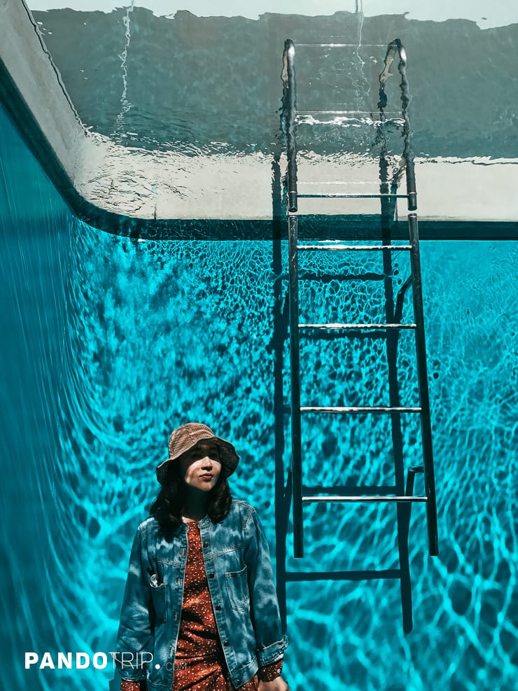 Độc lạ &#34;bể bơi&#34; Nhật Bản: Bước xuống tận đáy sống ảo lung linh không lo bị ướt - 4