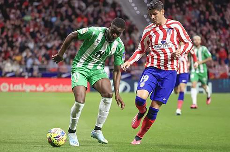 Atletico Madrid chơi bế tắc trong phần lớn trận đấu với Real Betis