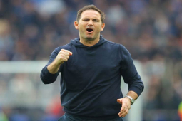 Lampard trở về Chelsea dẫn dắt cuối tuần này, ”The Blues” vẫn tìm HLV mới