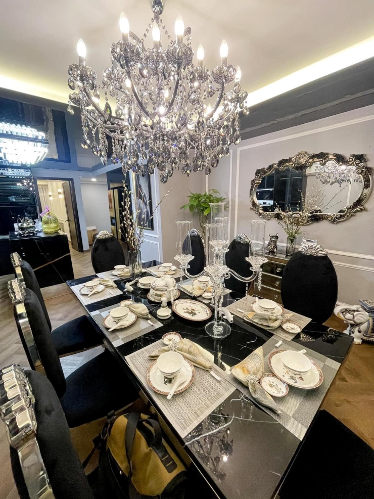 Tậu biệt thự 12 phòng ngủ tặng mẹ, Nguyên Vũ giàu có “khủng” thế nào? - 11