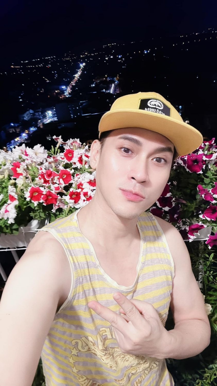 Tậu biệt thự 12 phòng ngủ tặng mẹ, Nguyên Vũ giàu có “khủng” thế nào? - 14