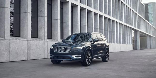 Loạt SUV sang trọng đáng mua năm 2023 - 3