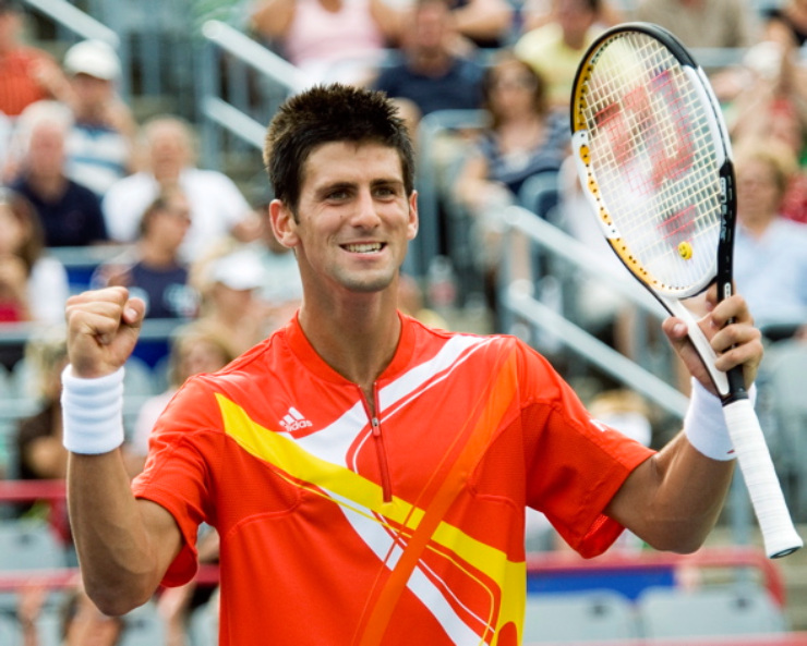 Davis Cup 2006.&nbsp;Sau&nbsp;trận thua 0-3 (3-6, 2-6, 3-6) trước Federer, Djokovic khi đó 19 tuổi nói: "Hôm nay tôi đã chơi thứ quần vợt tốt nhất của mình, thử nhiều chiến thuật khác nhau, nhưng không có hiệu quả. Khi bạn đang chơi tốt mà anh ấy (Federer) còn chơi tốt hơn, bạn thực sự phải tự hỏi liệu anh ấy có đến từ hành tinh khác".