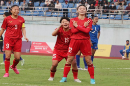 Video bóng đá ĐT nữ Việt Nam - Nepal: Cú đúp trong 1 phút, hú vía cột dọc (Vòng loại Olympic)