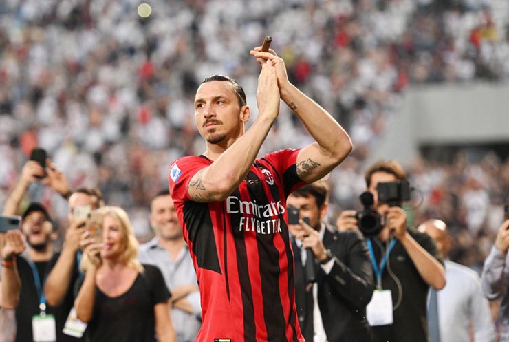 Ibrahimovic sắp rời AC Milan