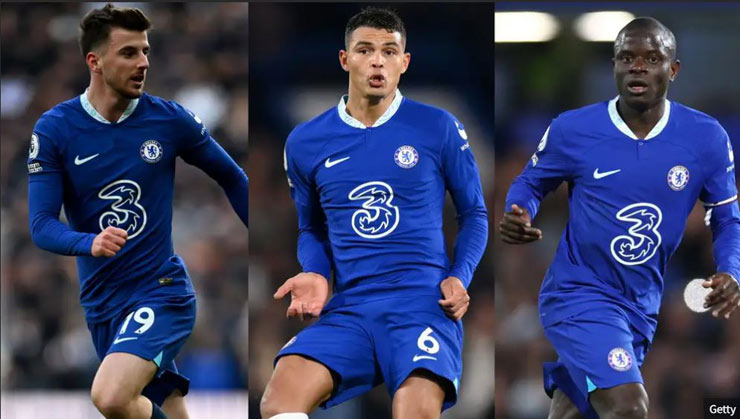 Bộ ba Mason Mount, N'Golo Kante và Thiago Silva trở lại tập luyện nhưng chỉ 2 trong số 3 người có thể bay sang Madrid đấu Real