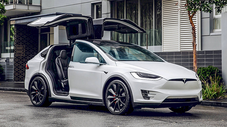 Xe điện Tesla giảm giá mạnh lần thứ 5 tại thị trường Bắc Mỹ - 1