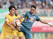 Bóng đá - Video bóng đá HAGL - Khánh Hòa: Dấu ấn Minh Vương, choáng váng đòn phủ đầu (V-League)