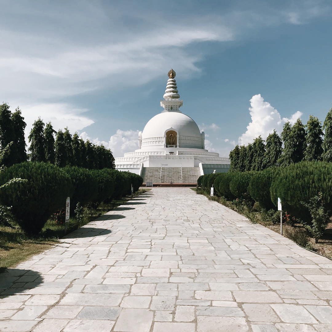 8 địa điểm linh thiêng đẹp nhất ở quê hương của Đức Phật - 6