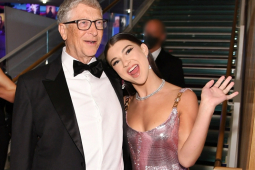 Con gái út của Bill Gates mặc nổi như sao  Hollywood