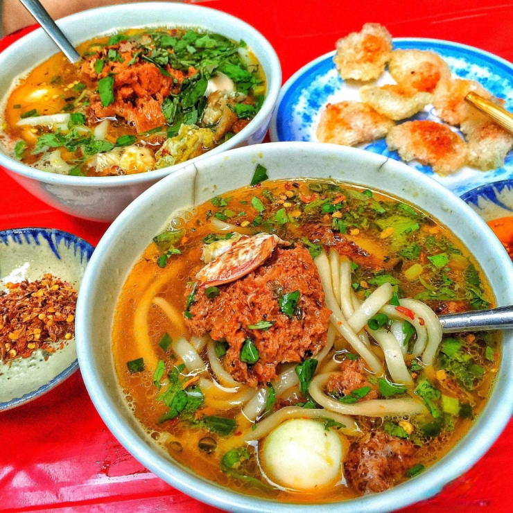 Bánh canh Đà Nẵng mang hương vị đặc trưng riêng khiến thực khách bị lôi cuốn (Ảnh: Internet)