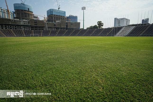 Mặt sân Olympic, nơi diễn ra bảng A bóng đá nam.