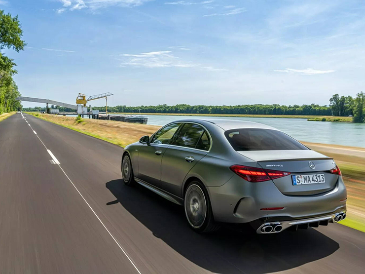 Mercedes-AMG C43 công bố giá bán, xe sedan sở hữu động cơ hơn 400 mã lực - 8