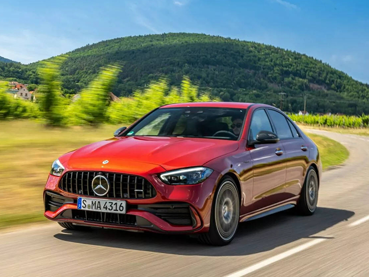 Mercedes-AMG C43 công bố giá bán, xe sedan sở hữu động cơ hơn 400 mã lực - 1