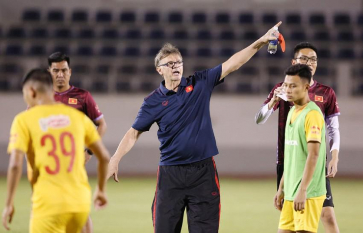 Thầy trò HLV Troussier đang rèn luyện tại Bà Rịa-Vũng Tàu với mục tiêu vô địch SEA Games 32. Ảnh: Đ.H.VINH