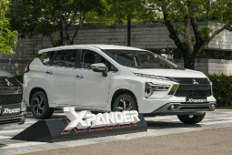 Giá xe Mitsubishi Xpander niêm yết và lăn bánh tháng 4/2023